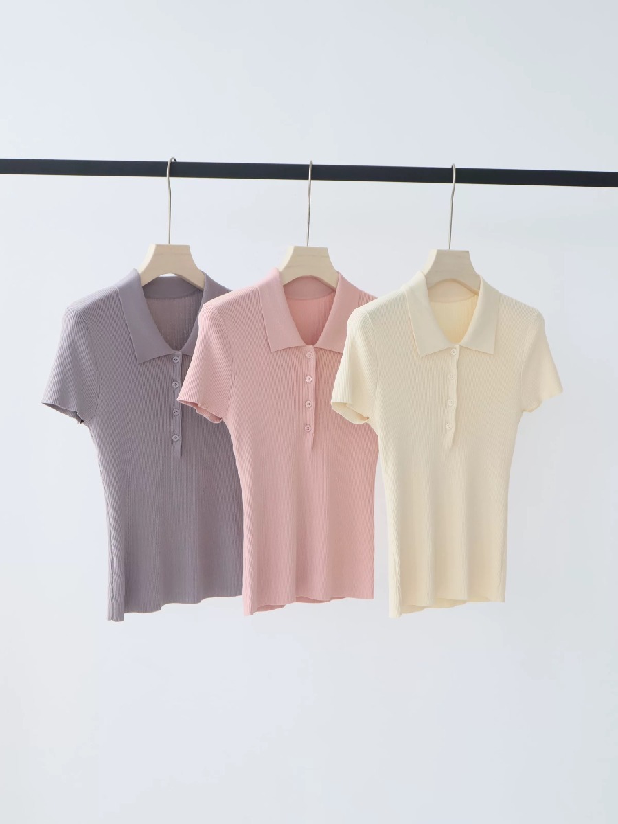 Noah Buttoned Collar Rib Knit Top