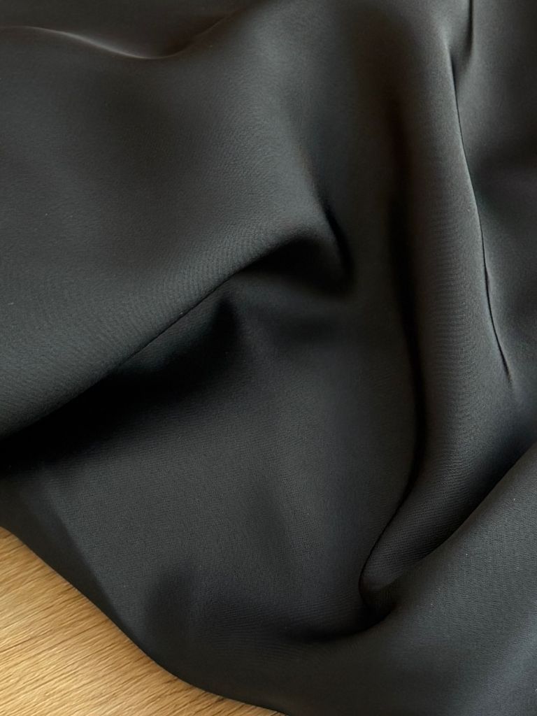 Shuang Ze Side Slide Lacey Cheongsam