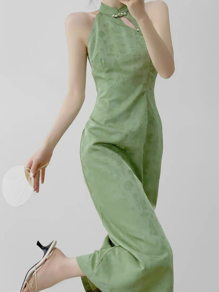 Xi Lang Halter Neck Sleeveless Cheongsam-The Black Bow-