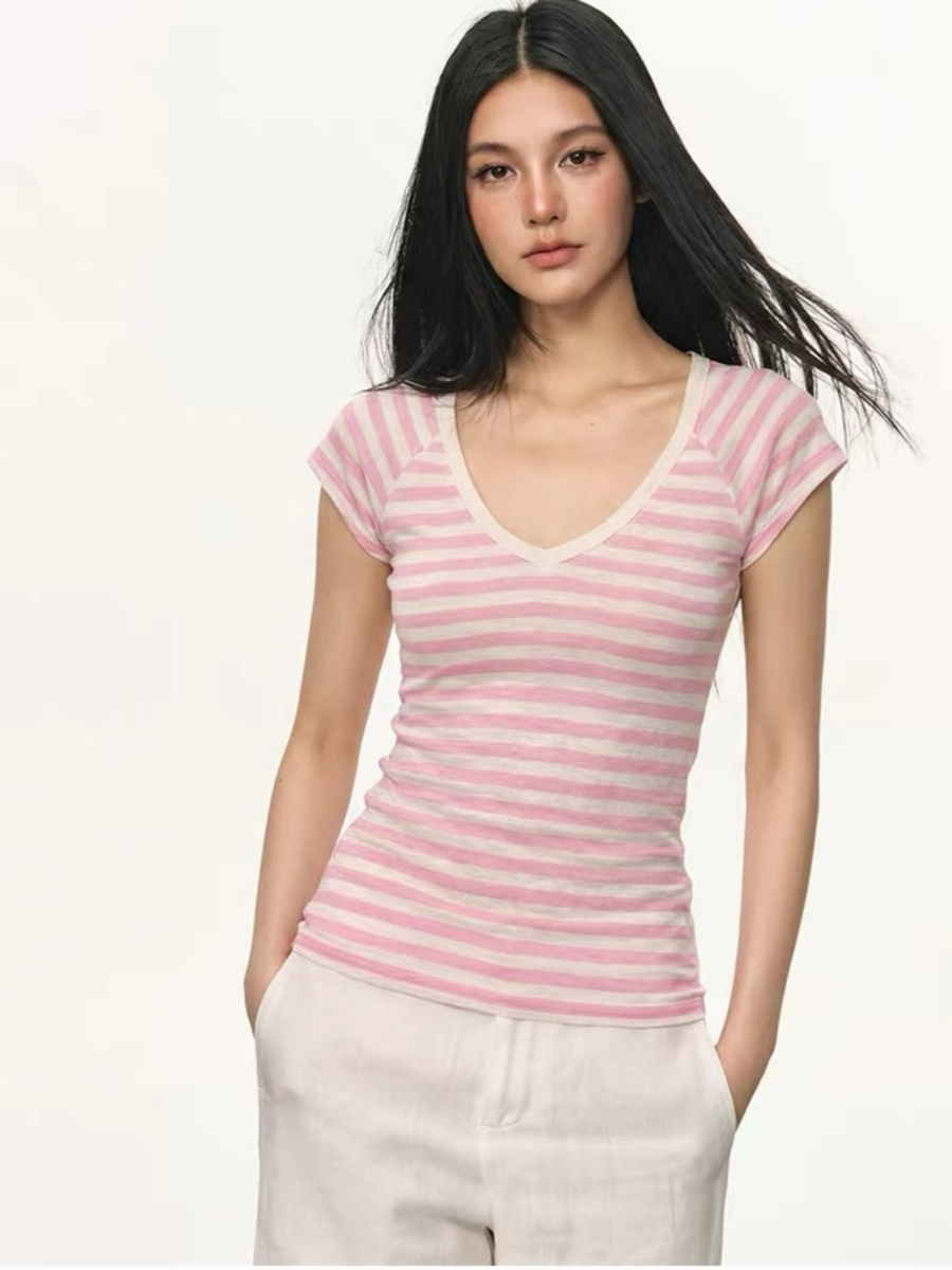 Oda V-Collar Stripe Tee