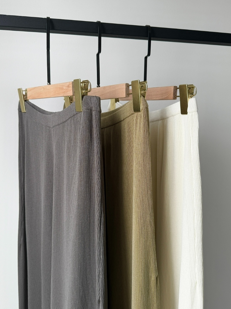 Easton Lyocell Knit Pants