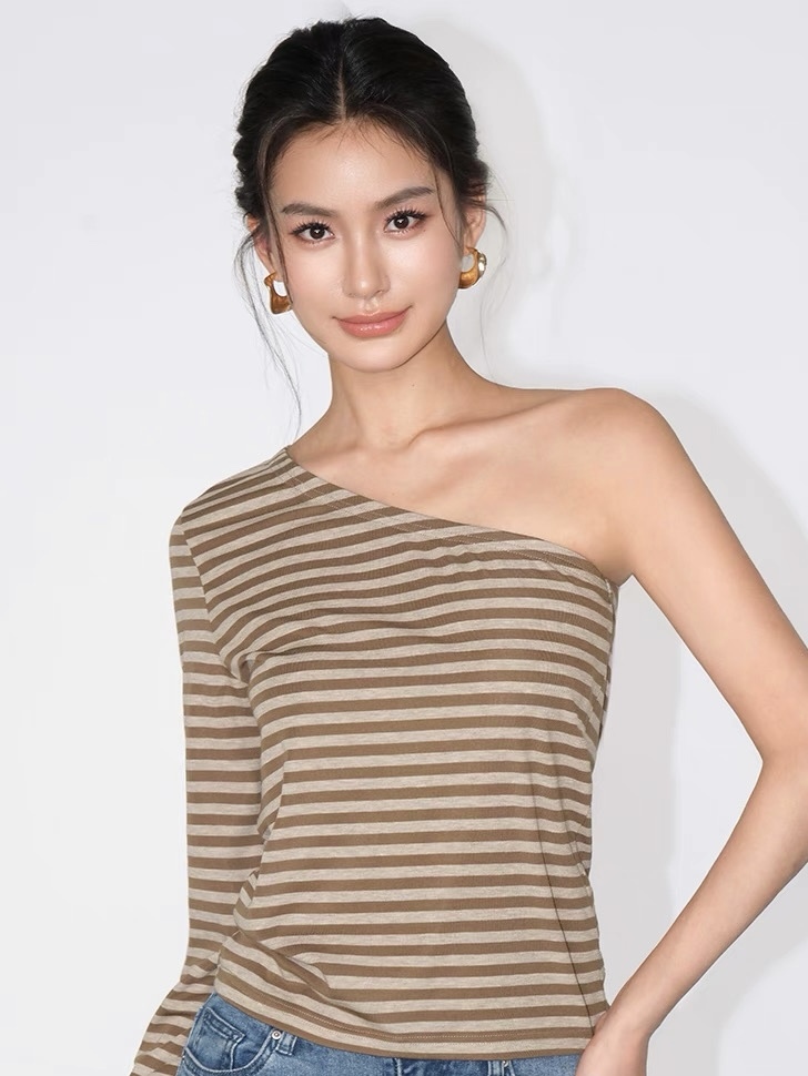 One Shoulder Top 1
