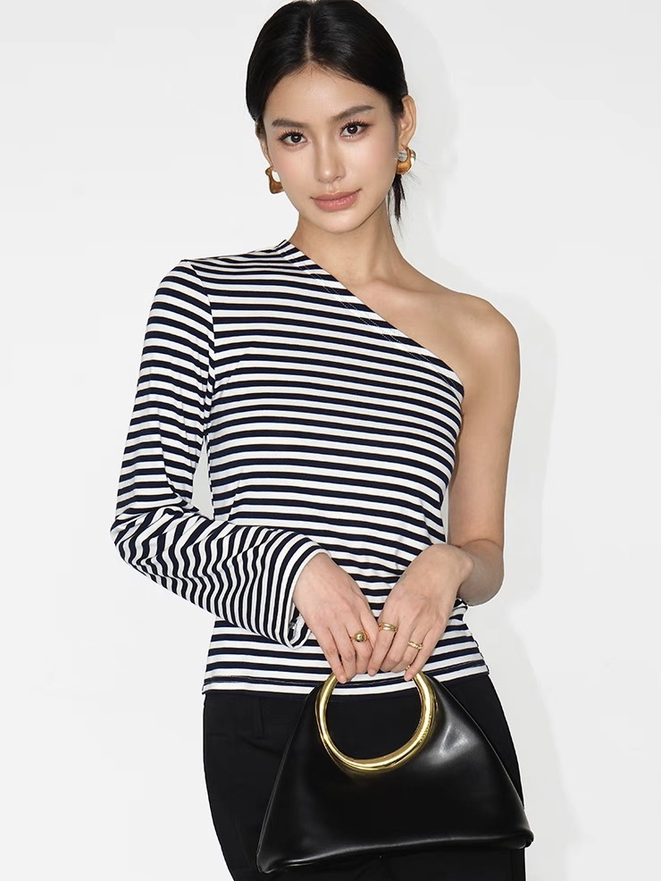 One Shoulder Top 1
