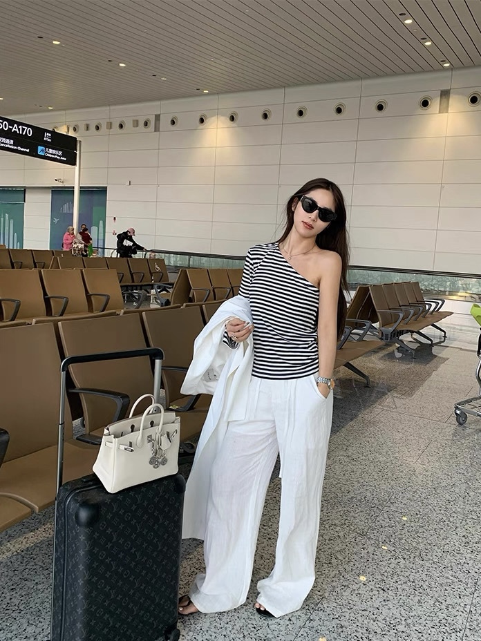 One Shoulder Top 1