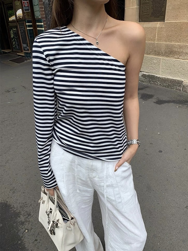 One Shoulder Top 1