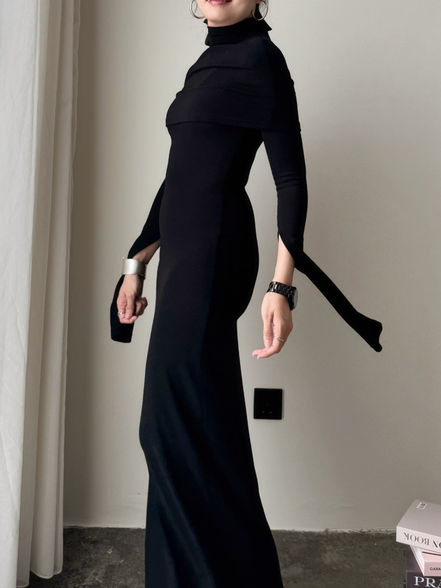 Zaaya Two Way Round Neck/ High Neck Padded Knit Dress