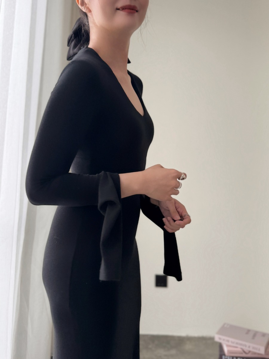 Zaaya Two Way Round Neck/ High Neck Padded Knit Dress