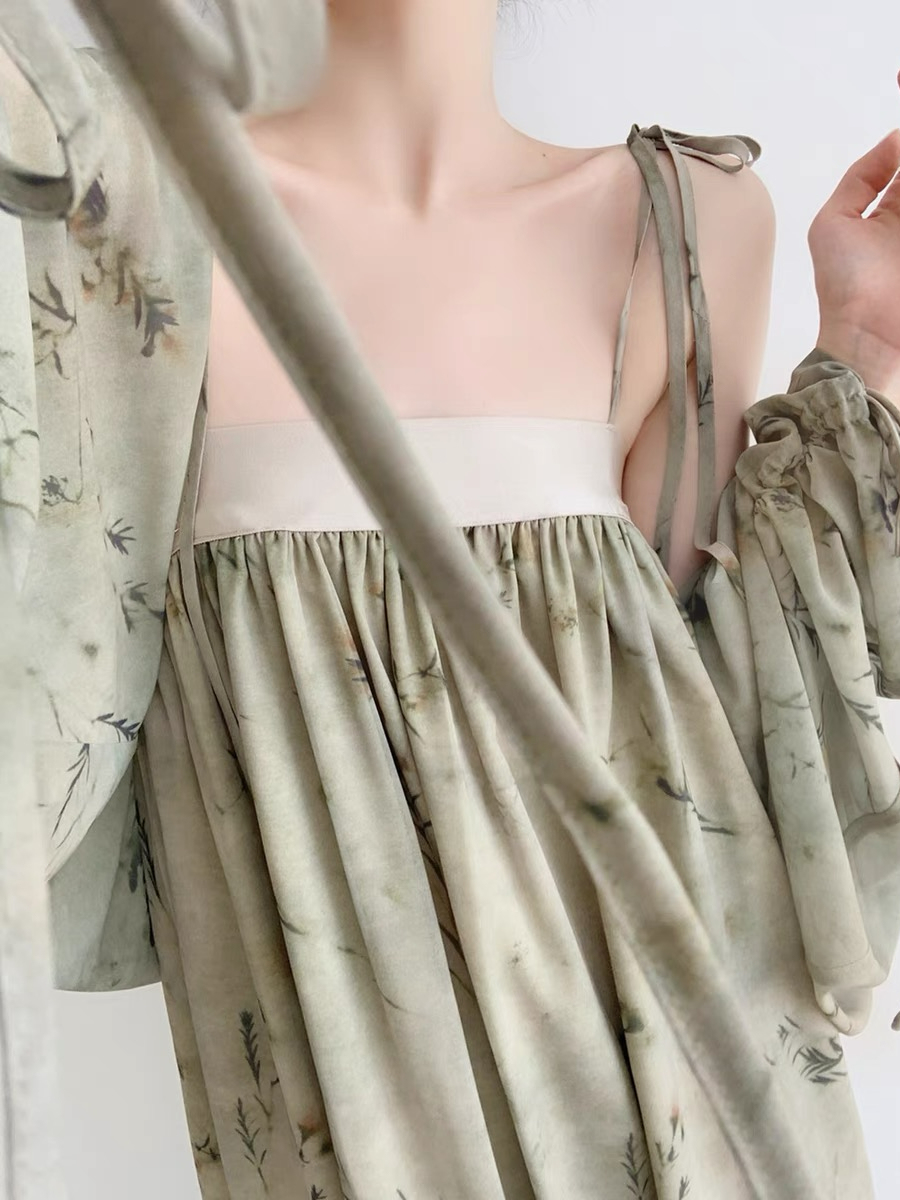 Xi Er Oriental Shoulder Tie Dress with Cardigan-The Black Bow-