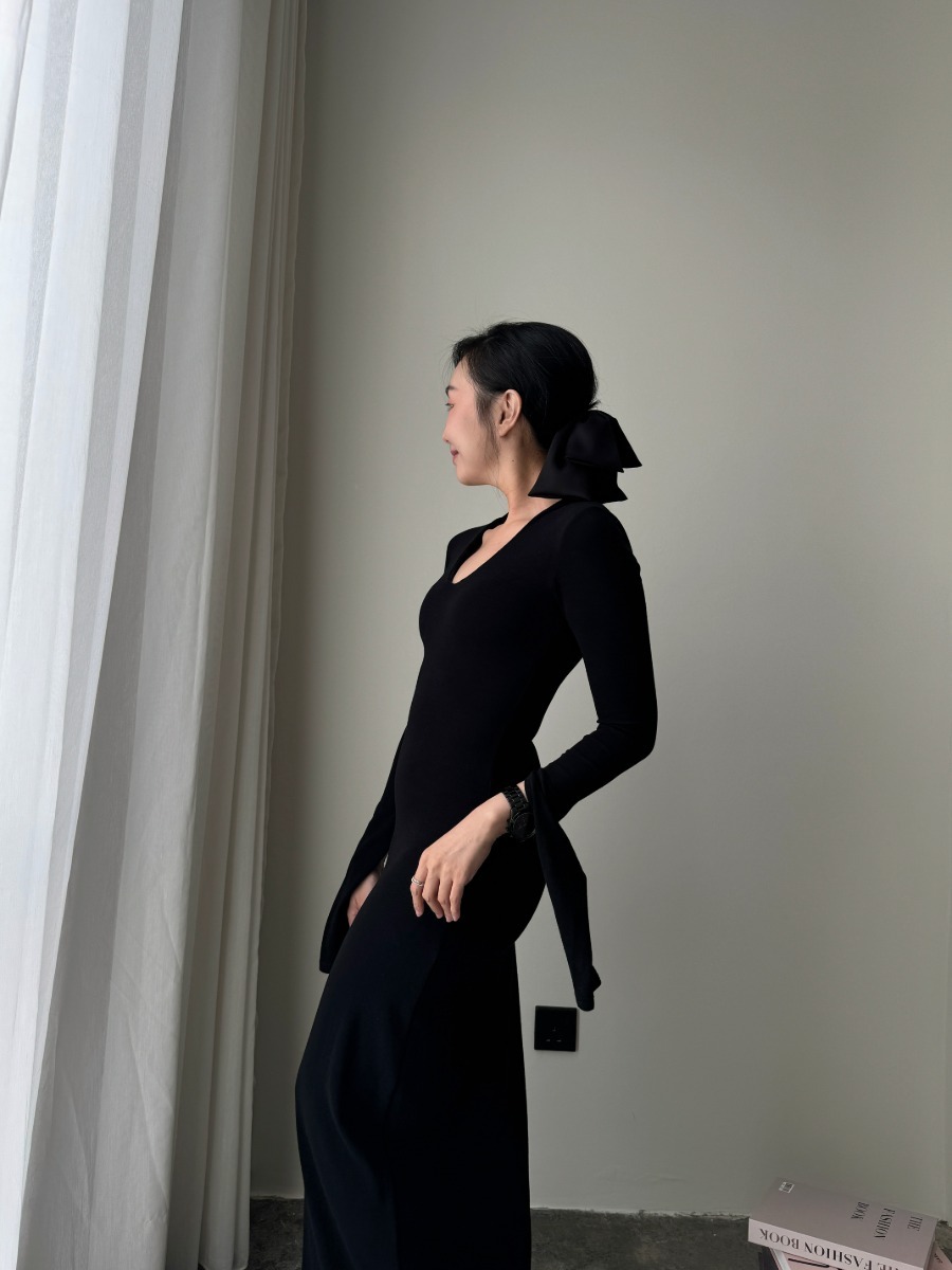 Zaaya Two Way Round Neck/ High Neck Padded Knit Dress