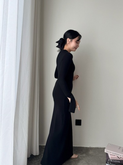  Zaaya Two Way Round Neck/ High Neck Padded Knit Dress