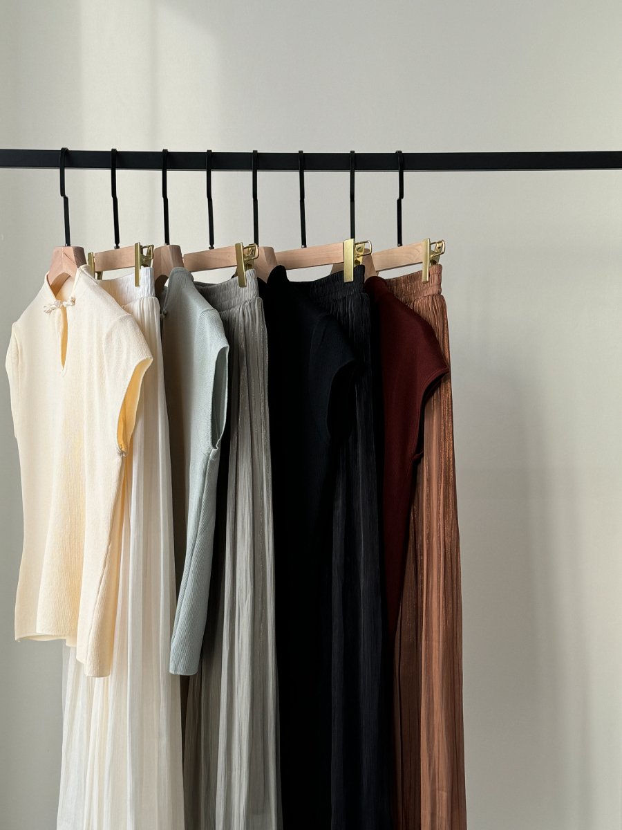 Zhi Qiu Oriental Knit Top & Yun Er Pants-The Black Bow-