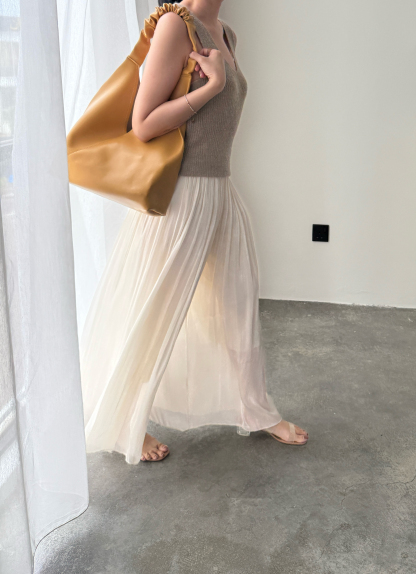 Yun Er Flowy Wide Leg Pants-The Black Bow-