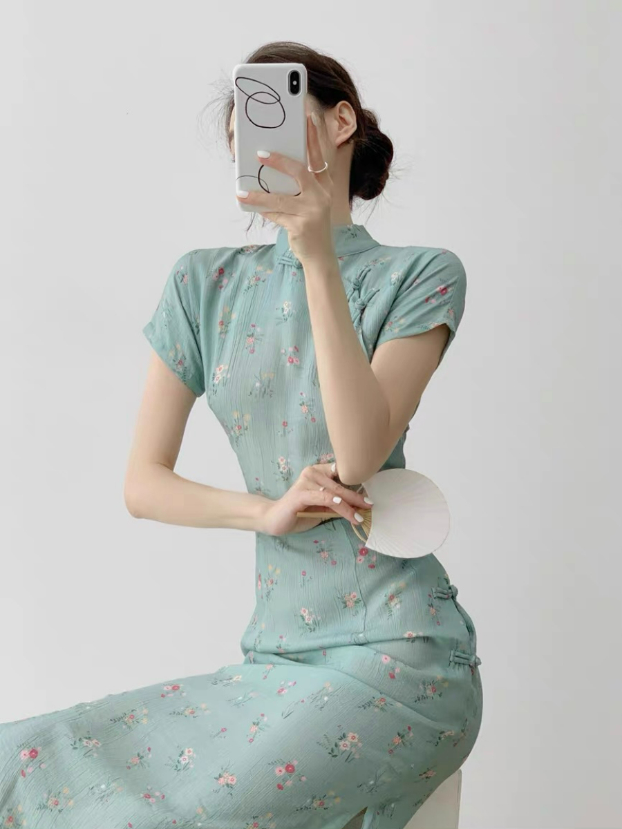Xi Pan Floral Cheongsam-The Black Bow-