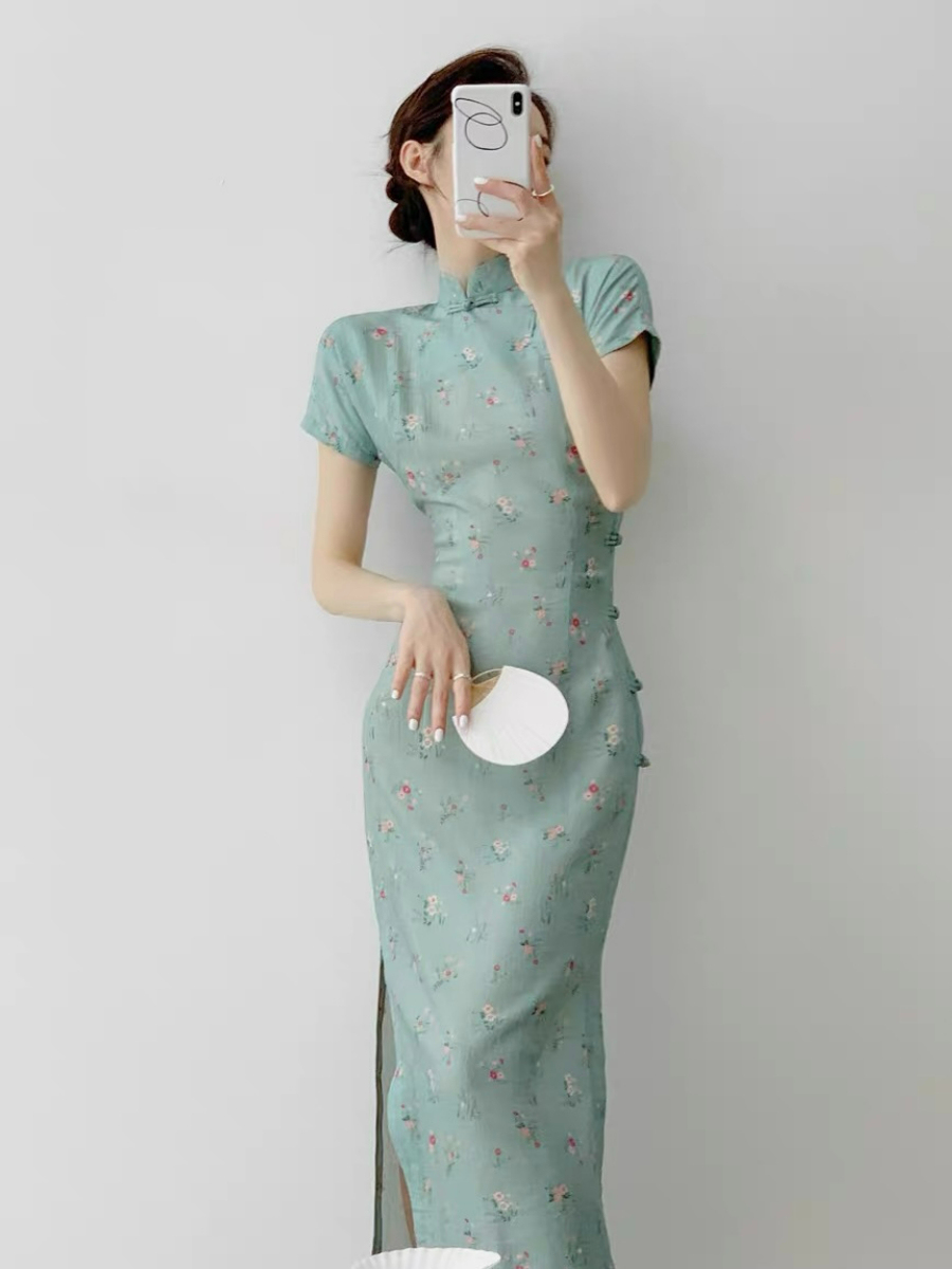 Xi Pan Floral Cheongsam-The Black Bow-