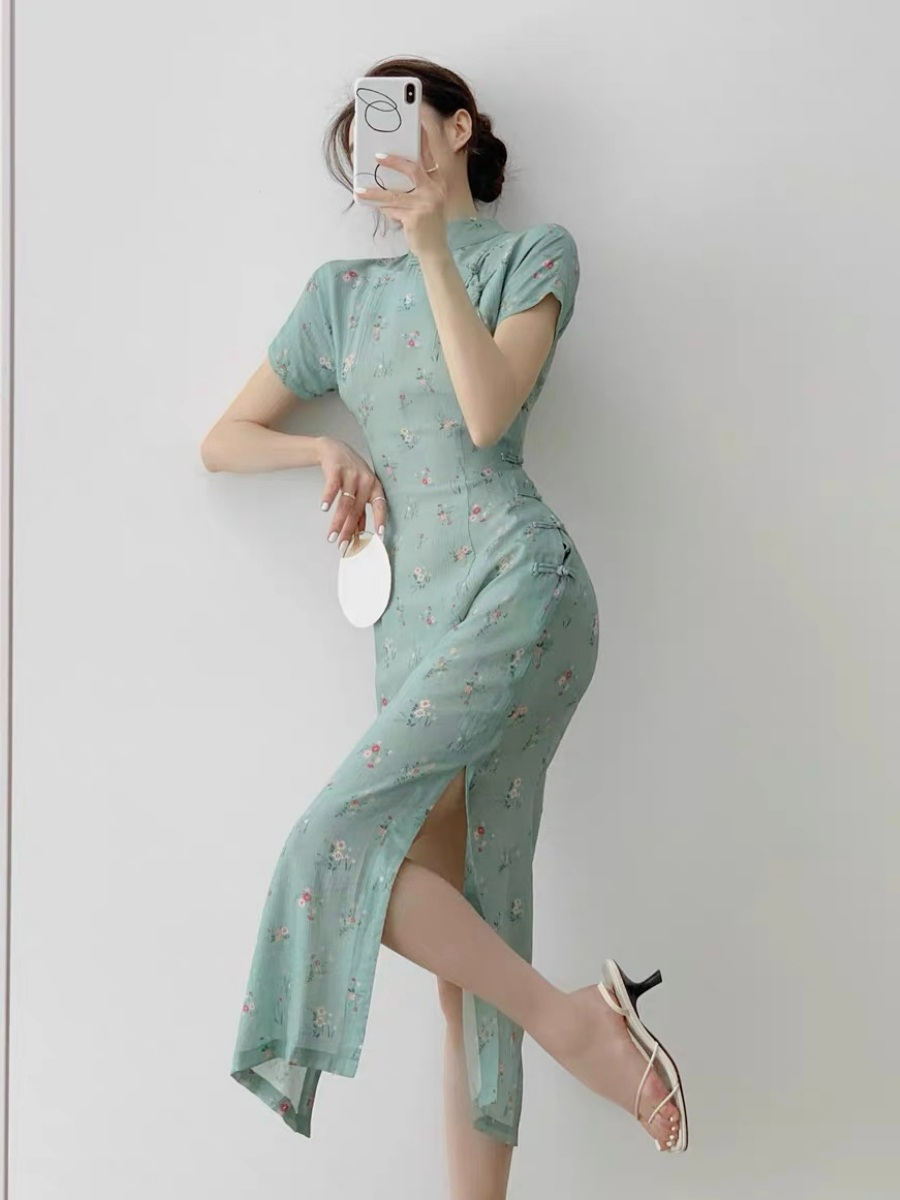 Xi Pan Floral Cheongsam-The Black Bow-