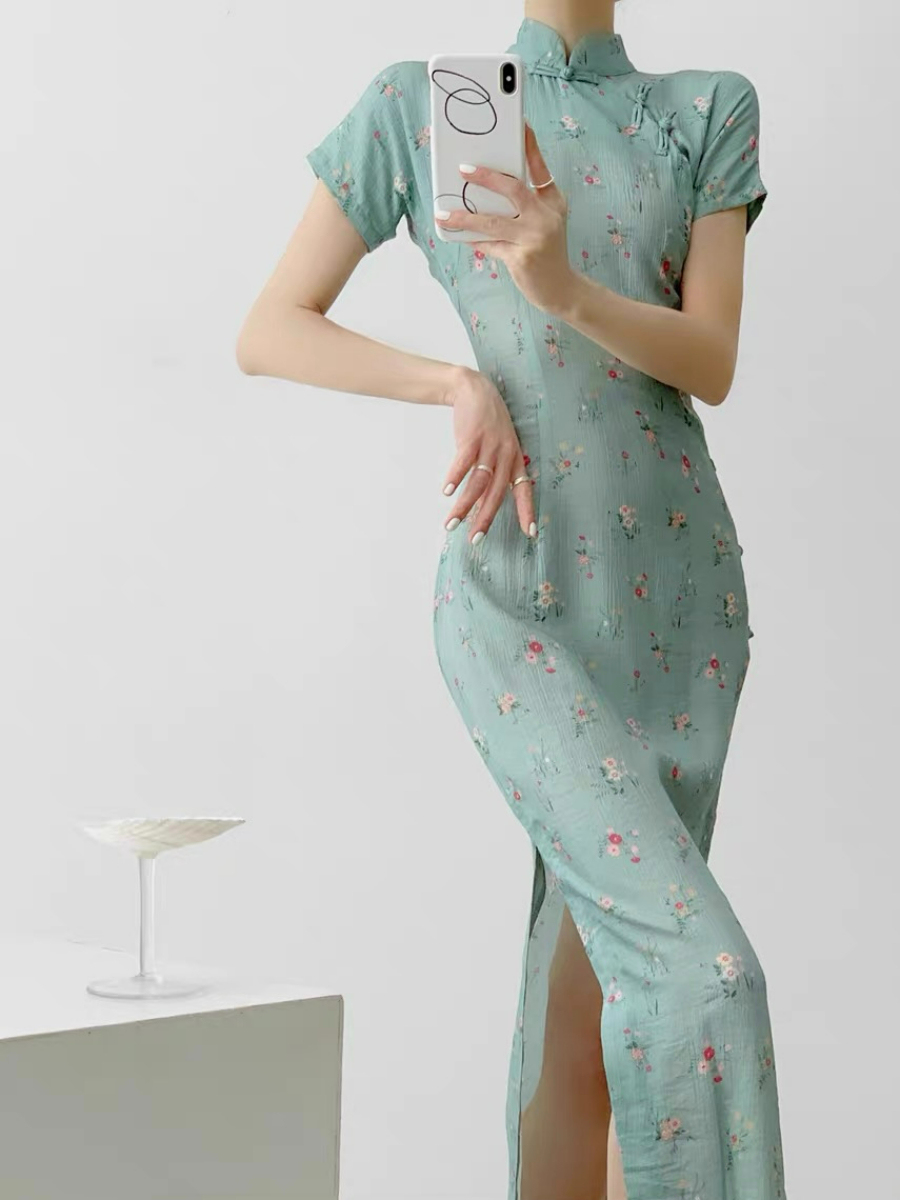 Xi Pan Floral Cheongsam-The Black Bow-