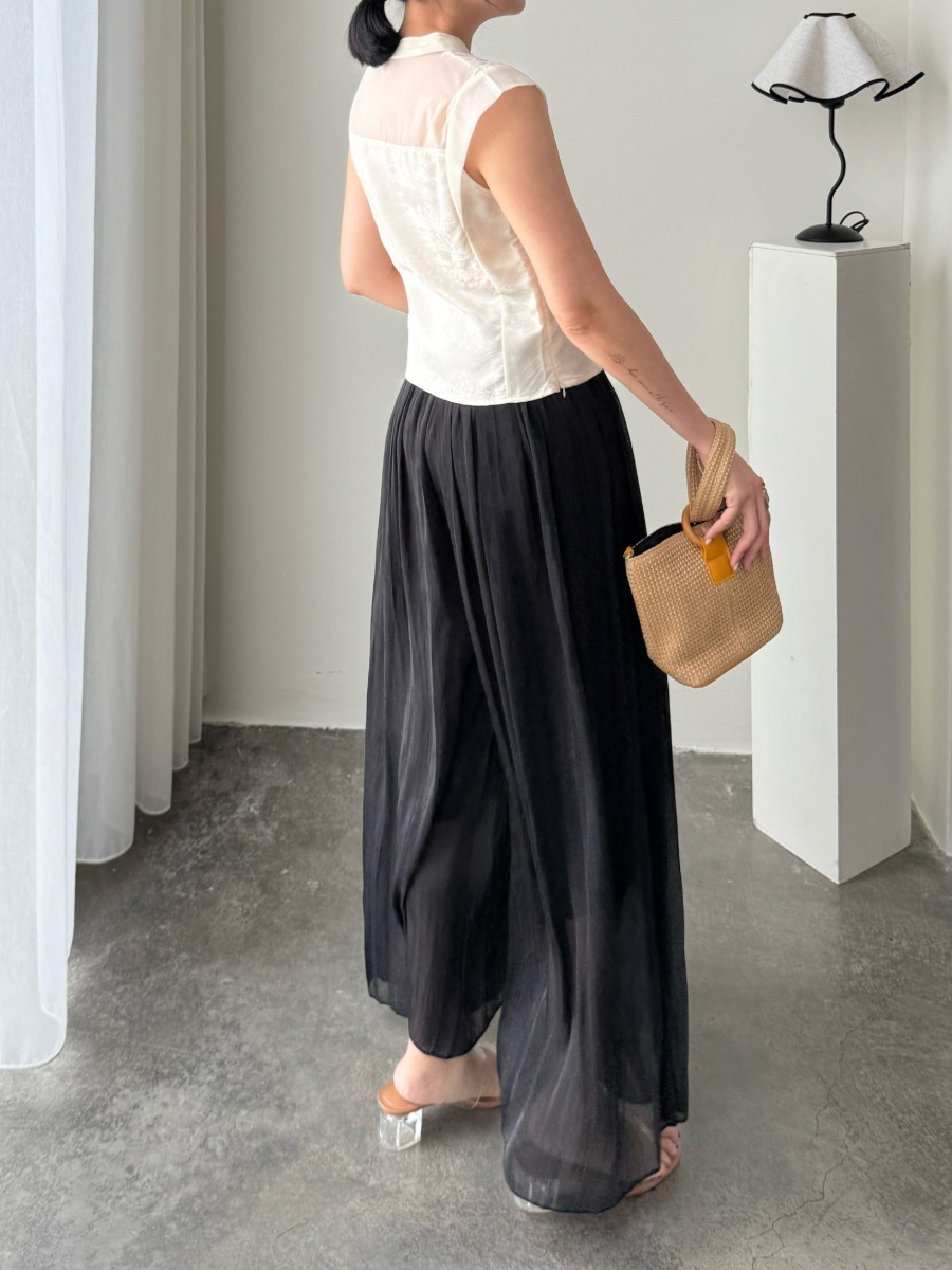 Zhi Qiu Oriental Knit Top & Yun Er Pants-The Black Bow-