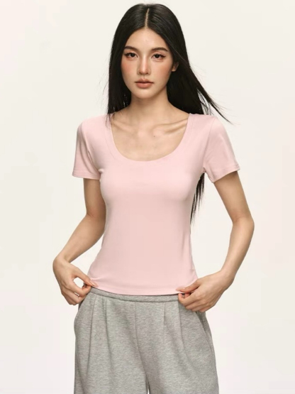 Ondrea Basic Tee