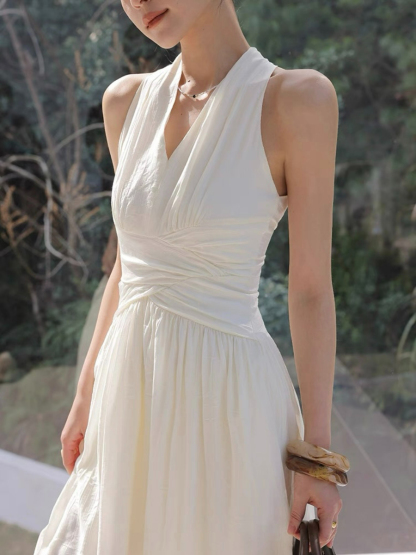 Xenna Halter Neck Maxi Dress