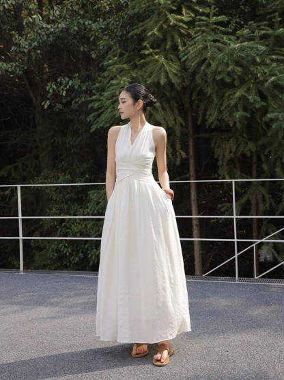 Xenna Halter Neck Maxi Dress