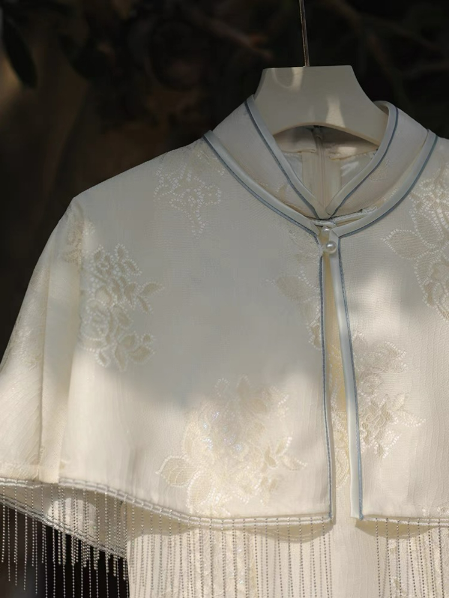 Ya Bing Lacey Cheongsam with Cape-The Black Bow-