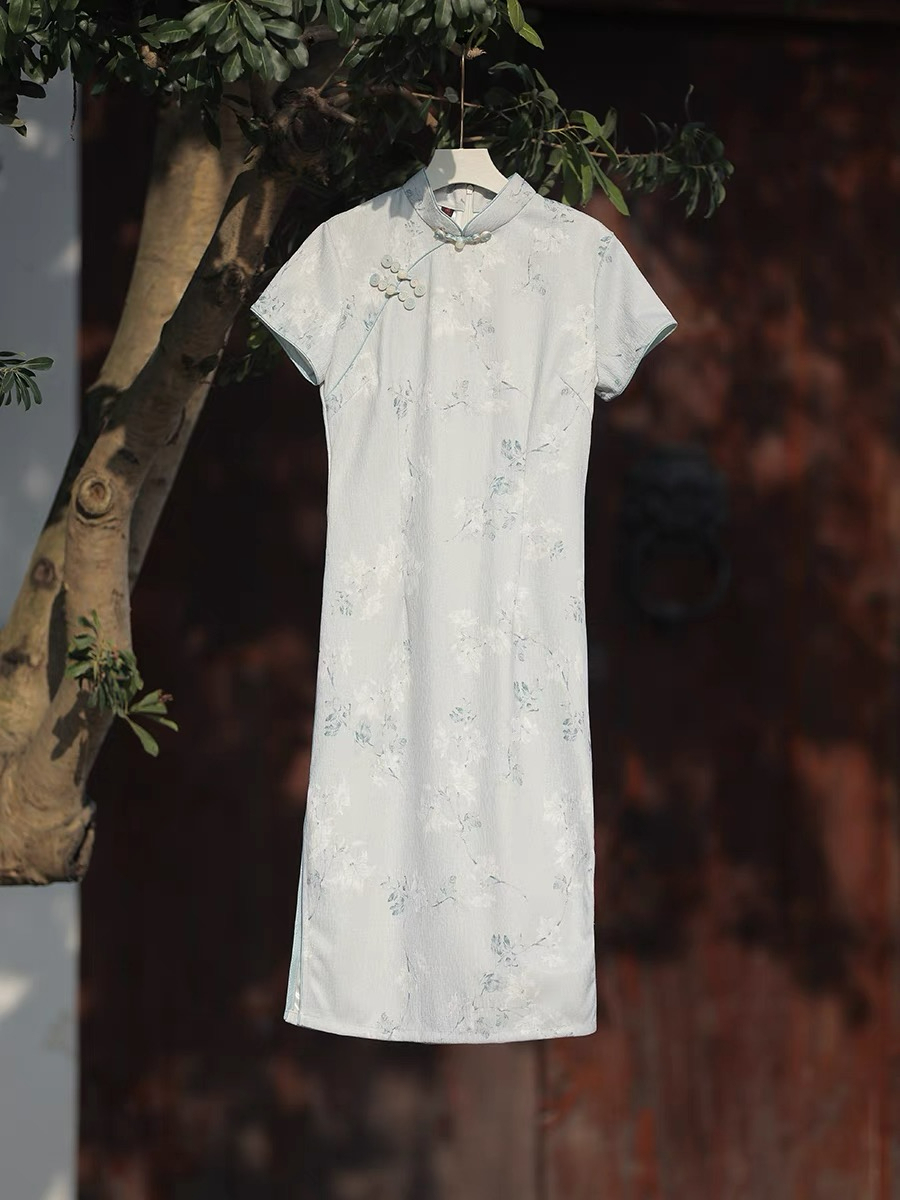 Ya Bo Floral Cheongsam-The Black Bow-