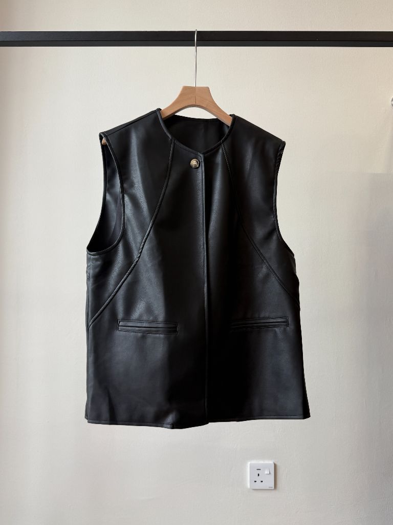 Vicenzo Faux Leather Sleeveless jacket