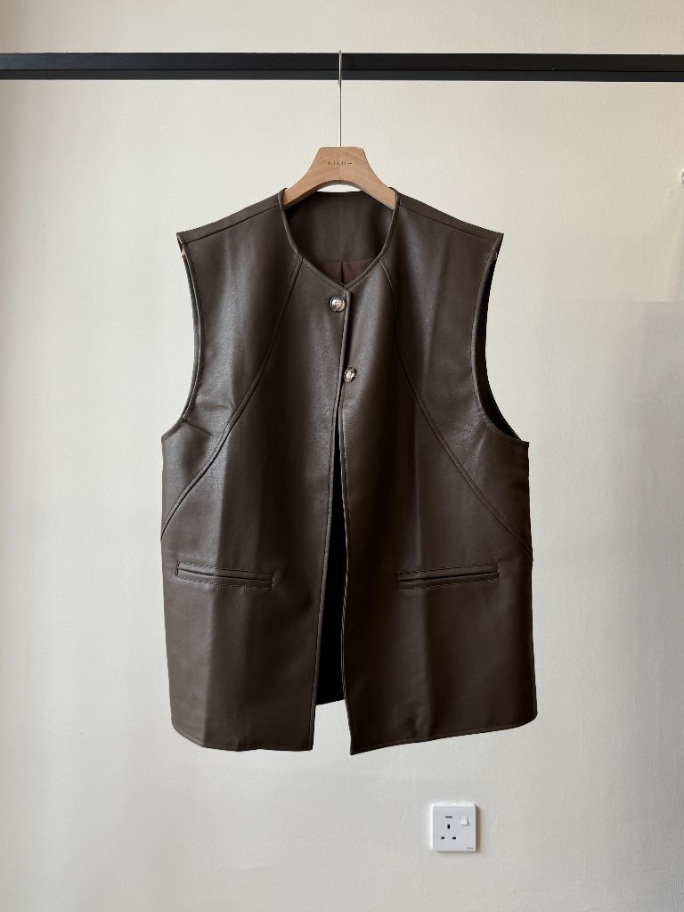 Vicenzo Faux Leather Sleeveless jacket