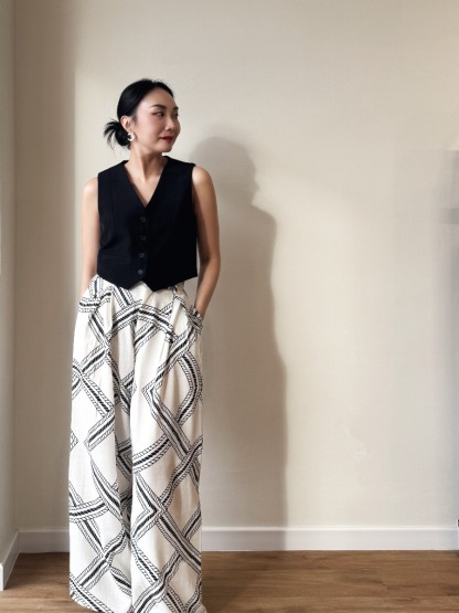 London Linen Texture Grid Wide Leg Pants