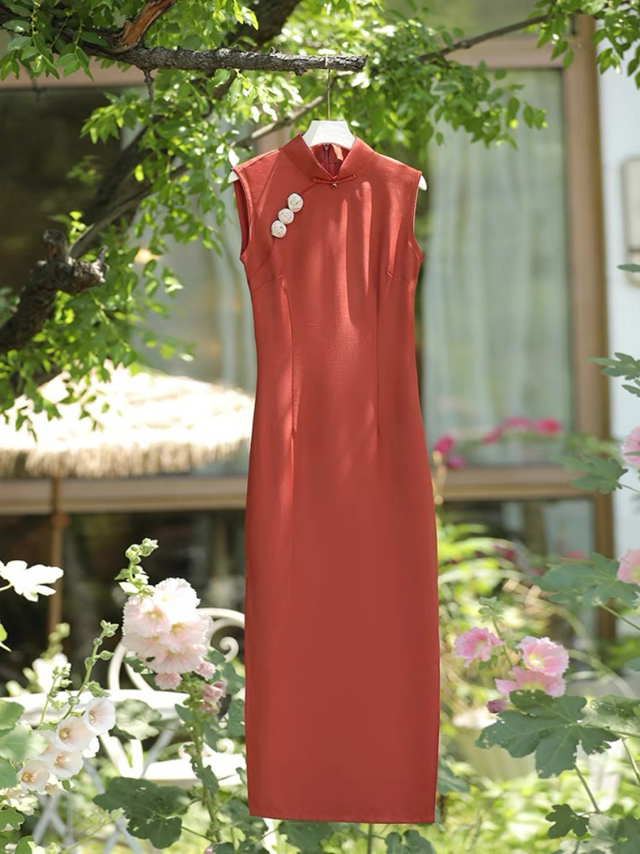 Ya Hong Sleeveless Cheongsam-The Black Bow-