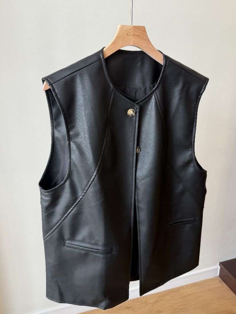 Vicenzo Faux Leather Sleeveless jacket