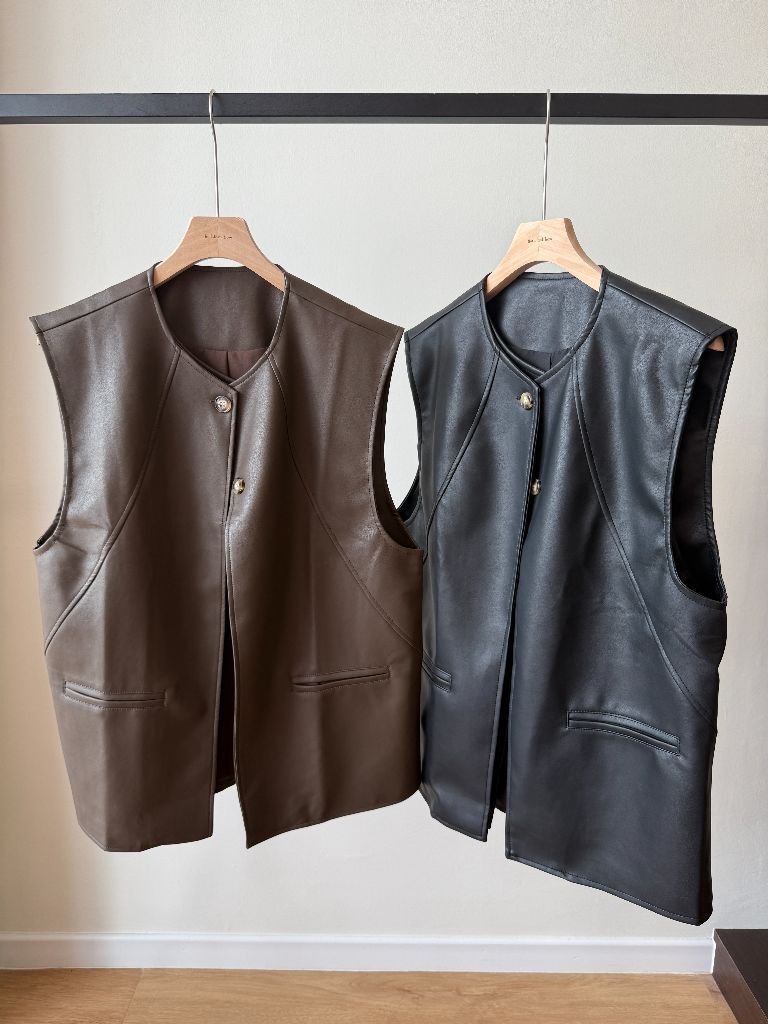 Vicenzo Faux Leather Sleeveless jacket