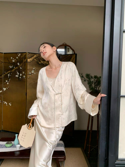 Xin Ai Bamboo Printing Delicate Oriental Top