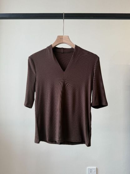 Katalynn Mid Sleeve V-Neck Knit Top