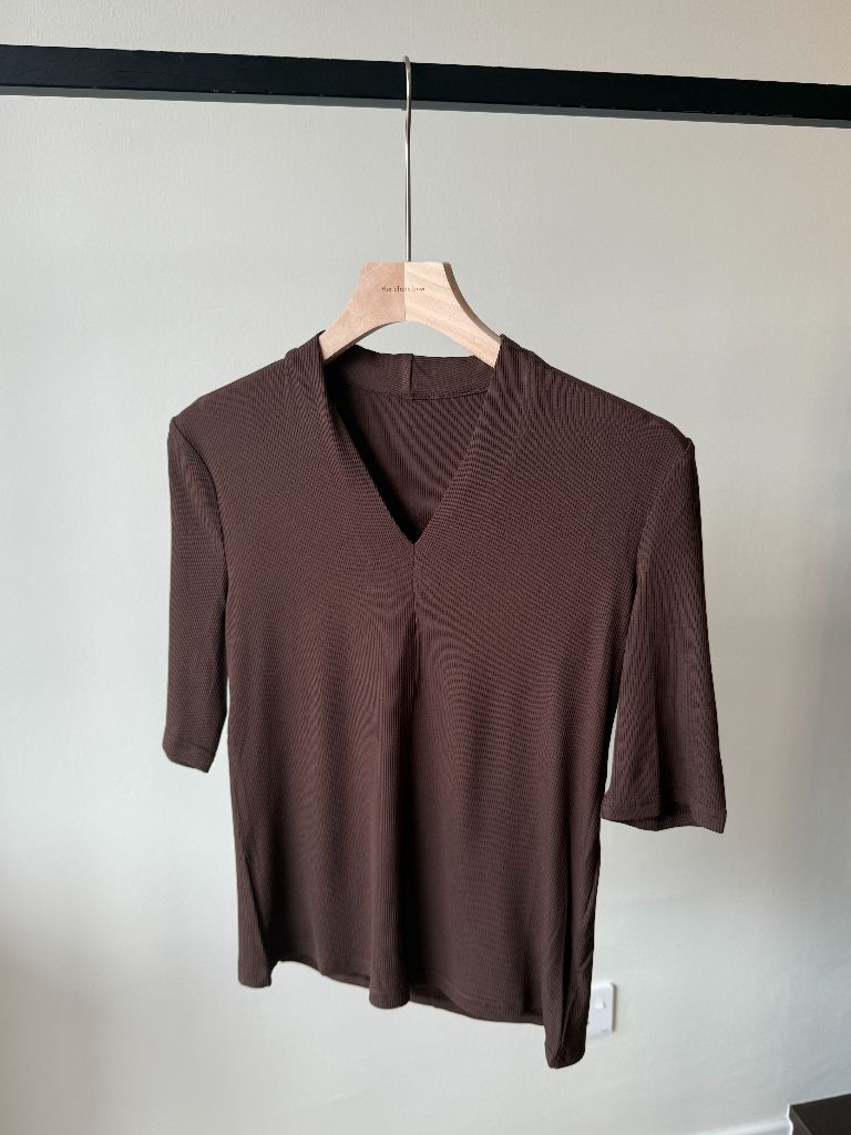 Katalynn Mid Sleeve V-Neck Knit Top