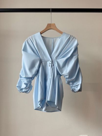 Vienna V Collar Ruched Top