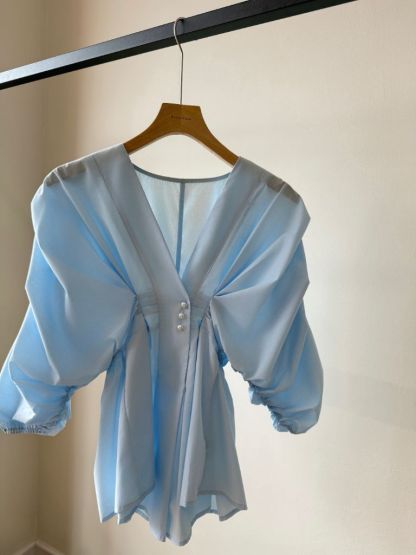 Vienna V Collar Ruched Top