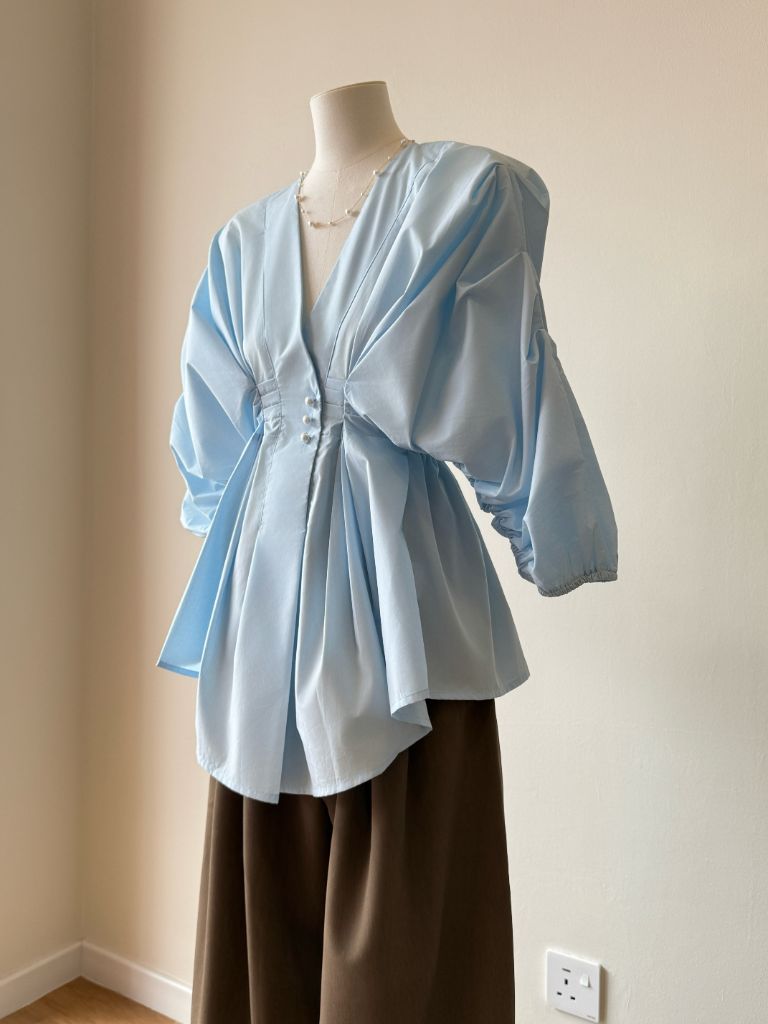 Vienna V Collar Ruched Top