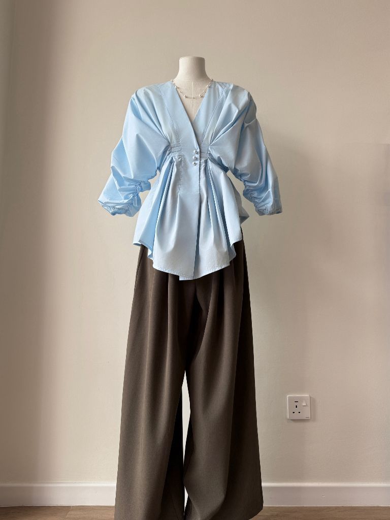 Vienna V Collar Ruched Top