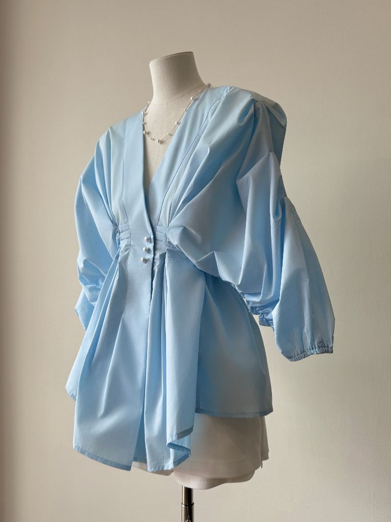 Vienna V Collar Ruched Top