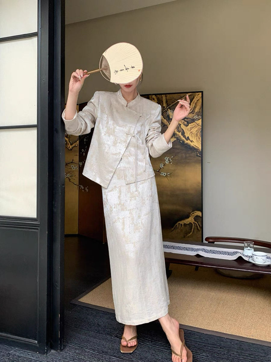 Xin Ee Oriental Outwear & Skirt