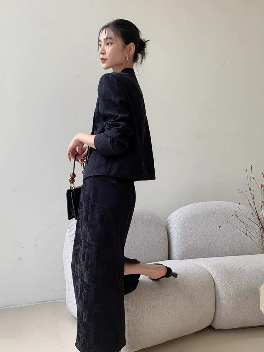 Xin Ee Oriental Outwear & Skirt