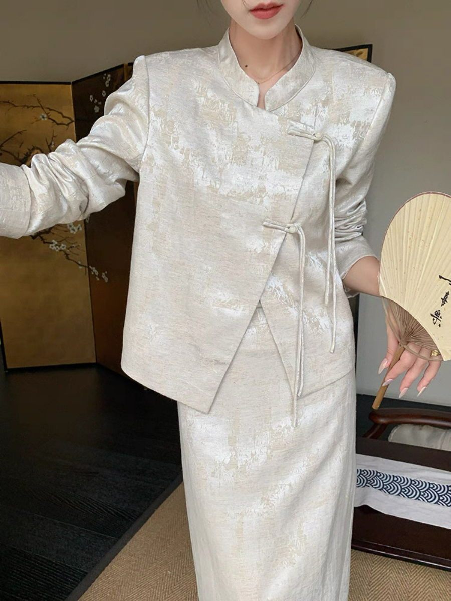 Xin Ee Oriental Outwear & Skirt