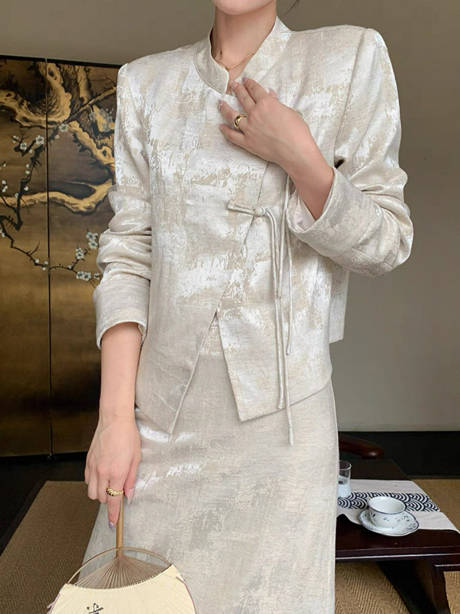 Xin Ee Oriental Outwear & Skirt