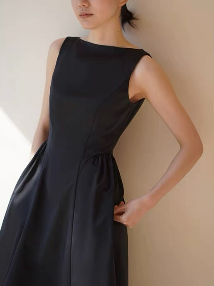 Heidi Boat Neck Hepburn Dress