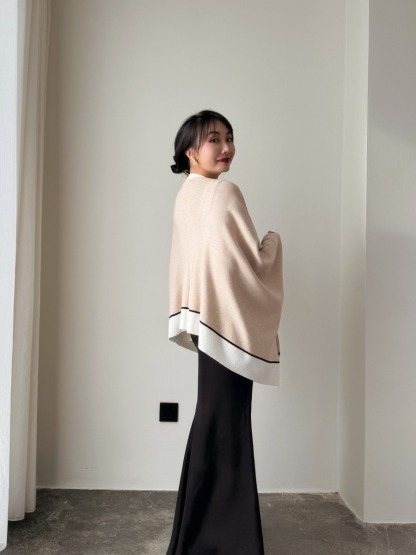 Ariccia Shawl Wrap