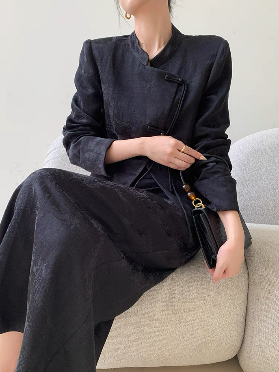 Xin Ee Oriental Outwear & Skirt