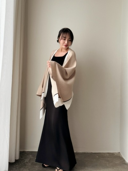 Ariccia Shawl Wrap