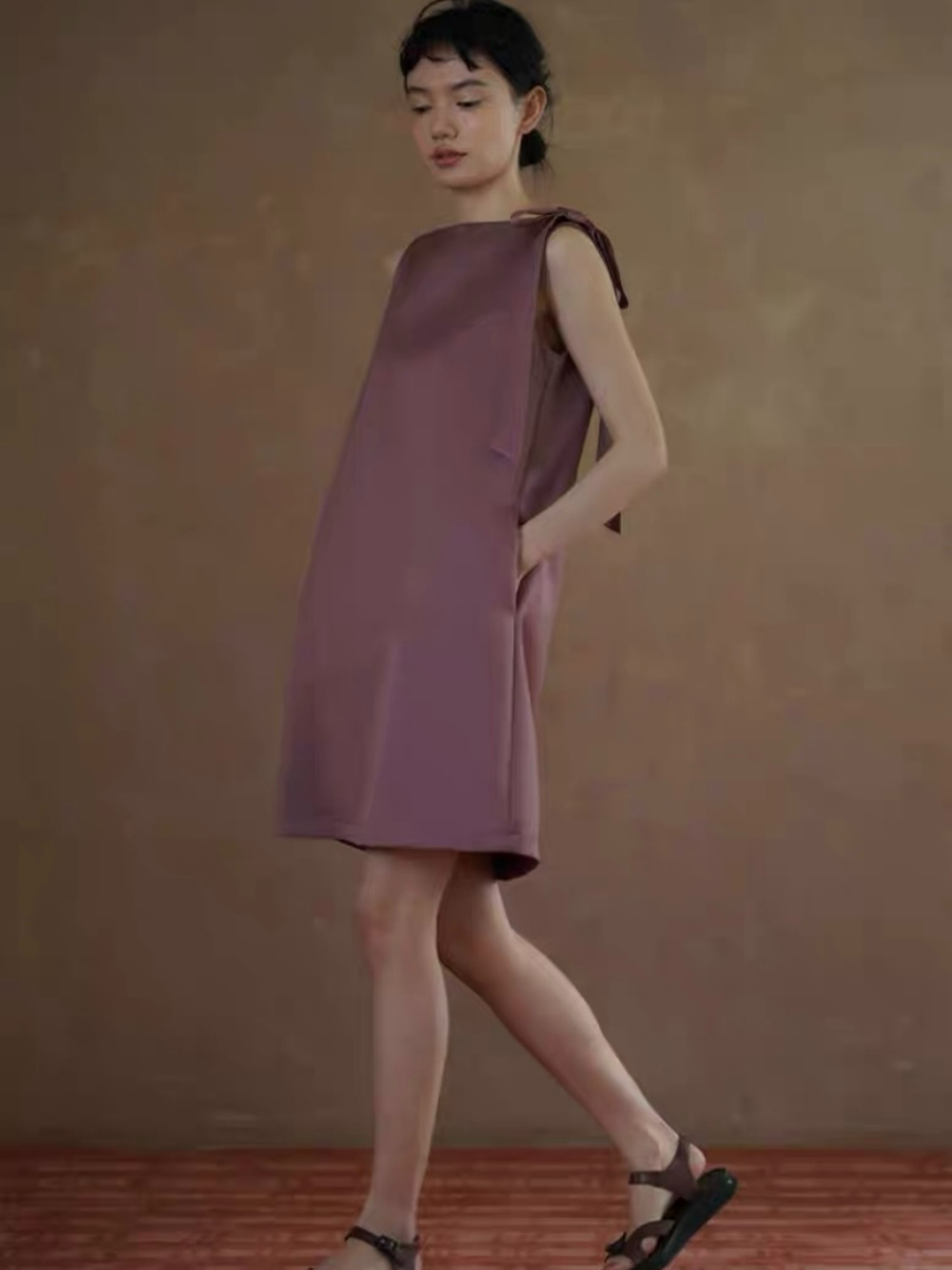 Holden Shoulder Ribbon Shift Dress