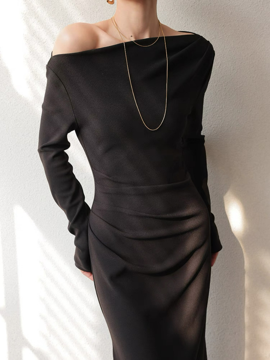 Xanthya One Shoulder Long Sleeve Dress